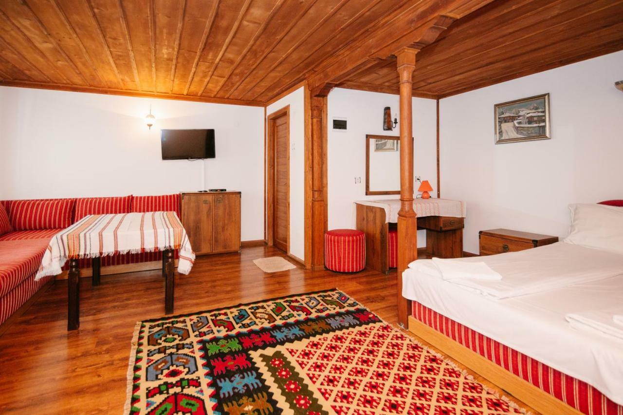 Kodjamanova House Hotel Zheravna Eksteriør billede